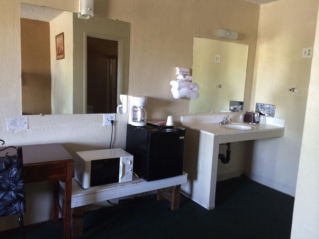 Townhouse Motel Sanger Quarto foto